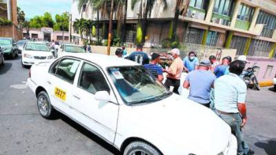 Taxistas capitalinos.