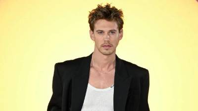 El actor Austin Butler de 32 años de edad.