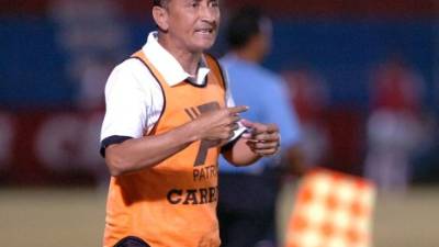 El técnico de Victoria, Jorge Pineda explicó que el cambio no será de la noche a la mañana.