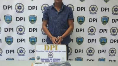 El detenido corresponde al nombre de Óscar Yohan Ávila Zepeda de 19 años de edad.