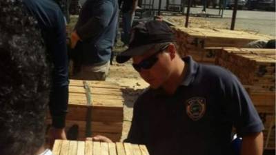 En total son ocho los contenedores que en su interior tienen pasta de cocaína.