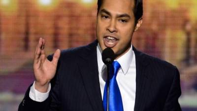El actual secretario de Vivienda, Julián Castro, suena fuerte en los mentideros de Washington como candidato a vicepresidente con Hillary Clinton.