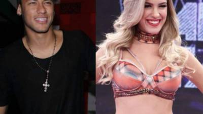 Neymar siempre es noticia por lo que hace dentro y fuera de la cancha. Hoy según medios brasileños estaría saliendo con la bella modelo Lorena Improta.