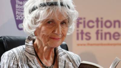 La escritora canadiense Alice Munro, ganadora del premio Nobel de Literatura 2013.