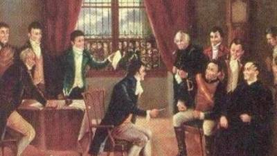 La independencia fue un proceso gradual. En la imagen se representa la histórica reunión de las autoridades de la Capitanía General de Guatemala, de la que salió la declaración de independencia del 15 de septiembre de 1821.