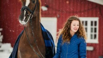 La multimillonaria más joven del mundo es una adolescente noruega, Alexandra Andresen. La fortuna de la chica es heredada, a diferencia de la mayoría de jóvenes en la lista que han hecho sus patrimonios a través de la innovación y la imaginación.