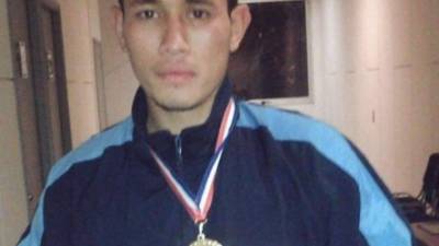 El boxeador le ha dicho adiós a la competencia.