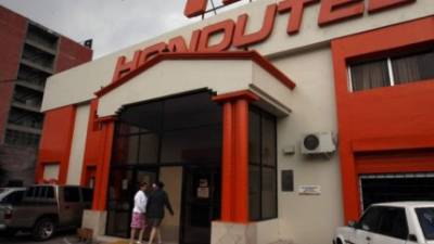 Edificio principal de Hondutel en Tegucigalpa. Se proyecta que está empresa cierre 2015 en números negros.