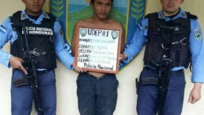 Foto en vída de la víctima cuando fue presentado por las autoridades acusado de matar a su padre el pasado 31 de diciembre.