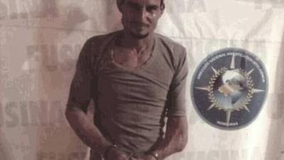 En la aldea Barranco Chele, de Tocoa, Colón, la Policía aprehendió a Luis Alonso Ardón Alvarado el sábado.