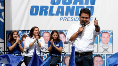 En comparación con encuestas de mayo, Juan Orlando Hernández habría subido nueve puntos según sus activistas.