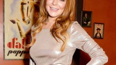 Lindsay Lohan termina trabajos comunitarios.