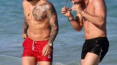Maluma y Prince Royce, se tomaron unas pequeñas vacaciones para disfrutar del balneario de Miami Beach.