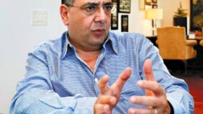 Camilo Atala, presidente de Ficohsa