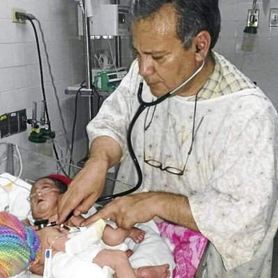 Siamesas sampedranas se mantienen estables