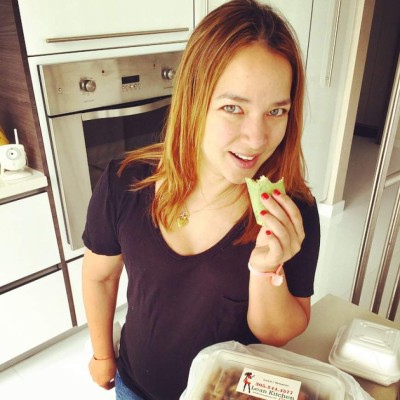 Adamari López ya va recuperando su figura tras nacimiento de Alaïa