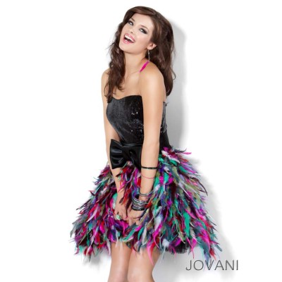 Plumas para lucir en Navidad