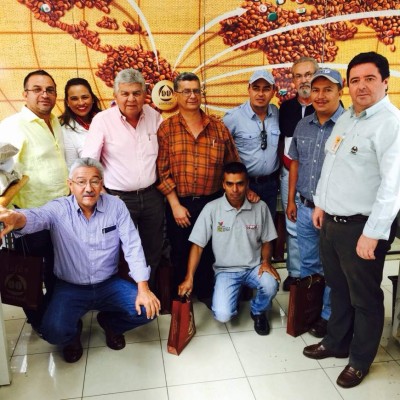 Presentan innovaciones tecnológicas en siembra de café y cacao