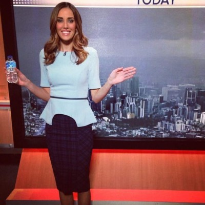 Presentadora de tv preocupa tras publicar selfie en bikini