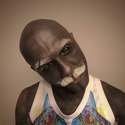 Hombre extirpó sus genitales porque no dejaban apreciar sus tatuajes