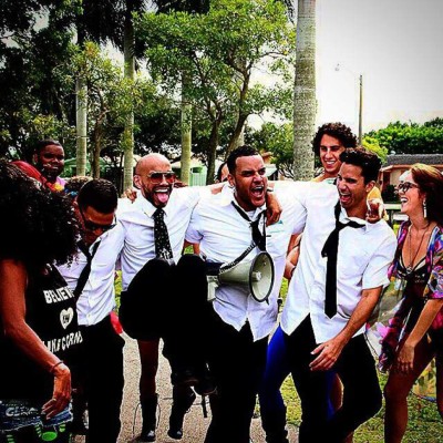 Talentos de la música, radio y TV contra grandes del fútbol