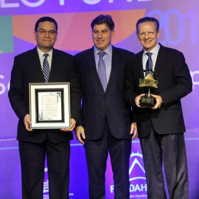 Grandes empresas son reconocidas por Fundahrse