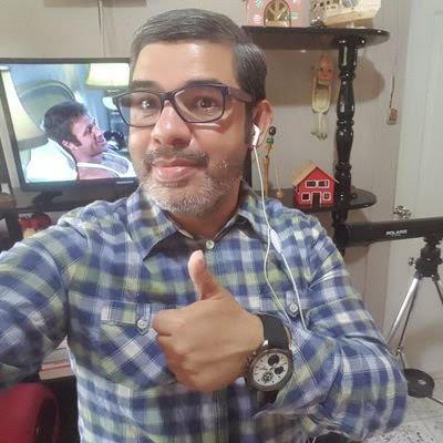 Periodista Selvin Pineda lucha por su vida en el Mario Rivas