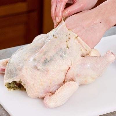 Pollo a las hierbas con puré de camote