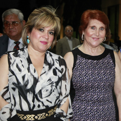 Banco del País honra a Hilda de Córdoba