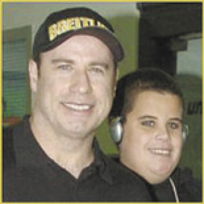 John Travolta luchó por salvar la vida de su hijo