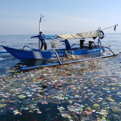 Empresa 4Ocean quiere extraer la basura de Omoa