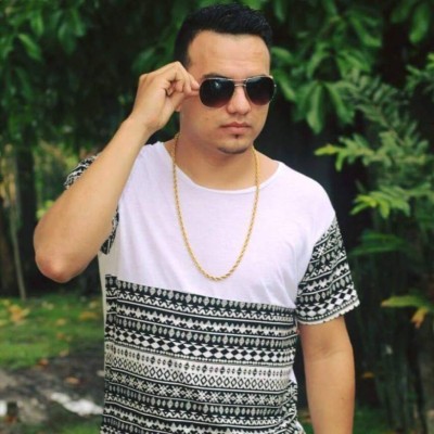 Briayant Bustillo dedica canción a los enamorados