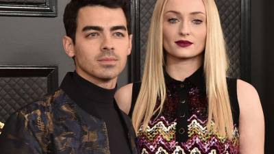 Sophie y Joe tienen dos hijas, <b>Willa y Delphine, de tres y un año de edad, respectivamente.</b>