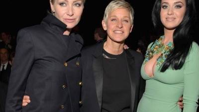 Portia de Rossi y Katy Perry mostraron su respaldo a Ellen DeGeneres.