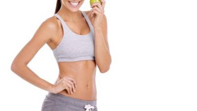 Consuma frutas que le otorguen un porcentaje de hierro a su organismo.