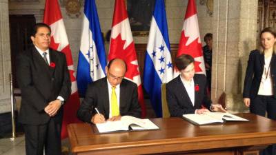 El TLC con Canadá fue firmado a inicios de noviembre anterior.