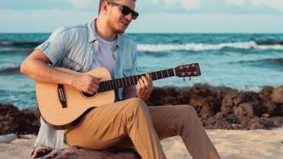 Para este próximo año, Eduardo Umanzor planea seguir con canciones inéditas .