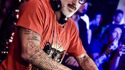 Dada su popularidad, Gianluca se ha convertido en una especie de herramienta de promoción de canciones para artistas como J Balvin, Ricky Martin, Luis Fonsi y Shakira.