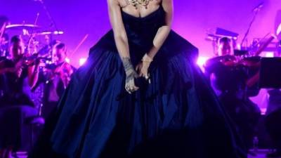Rihanna ha nombrado a Madonna como su ídolo y mayor influencia, diciendo que su meta es ser la “Madonna negra”.
