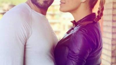 Aaron Díaz y Lola Ponce.