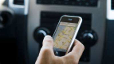 Google Maps y Waze se combinan para ayudar a los usuarios.