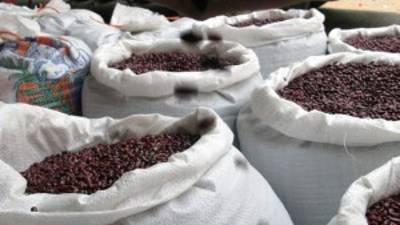 La crisis del frijol todavía no se supera del todo.