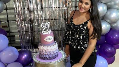 Heidy Denisse Mena Sánchez celebró felizmente su cumpleaños 21.