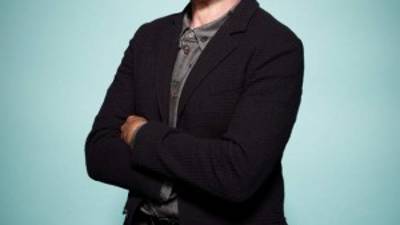 Robin Williams stars as Simon Roberts in THE CRAZY ONES which airs Thursday 9:00 Ã¢ÂÂ 9:30 PM, ET/PT on the CBS Television Network. This photo is provided for use in conjunction with the TCA WINTER PRESS TOUR 2014. Photo: Art Streiber/CBSÃÂ© 2013 CBS Broadcasting Inc. All Rights Reserved.