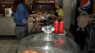 Promoción. En la imagen una mipyme que participó en el evento de la universidad.