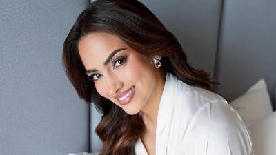 La nueva reina peruana llega al certamen con una sólida trayectoria en televisión, moda, proyectos sociales y promoción cultural en Estados Unidos. Hace dos años, <b>Luren Márquez</b> estuvo a un paso de la corona nacional al convertirse en <b>primera finalista del Miss Perú 2024</b>. Hoy, ese sueño finalmente se hizo realidad: la conductora y promotora cultural de 27 años fue elegida como la nueva <b>Miss Perú 2026</b> y será la encargada de representar al país en el <b>Miss Universo</b>, que se realizará en <b>Puerto Rico</b>.