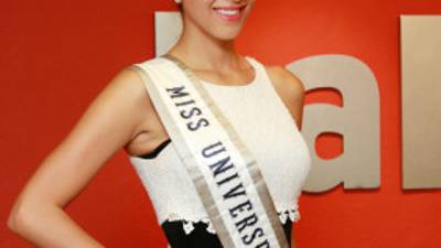 Diana Schoutsen Mendoza estuvo en LA PRENSA como su primera actividad oficial.