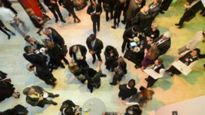 El foro comenzó sumido en losproblemas de la crisis financiera.