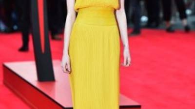 La actriz Emma Stone en la carpeta roja durante la premiere de The Amazing Spider-Man 2 en Londres.