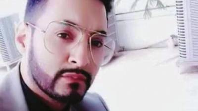 <b><span class=mln_uppercase_mln>Catracho.</span></b> Carlos Alberto Zúniga vivía en Valencia, España.